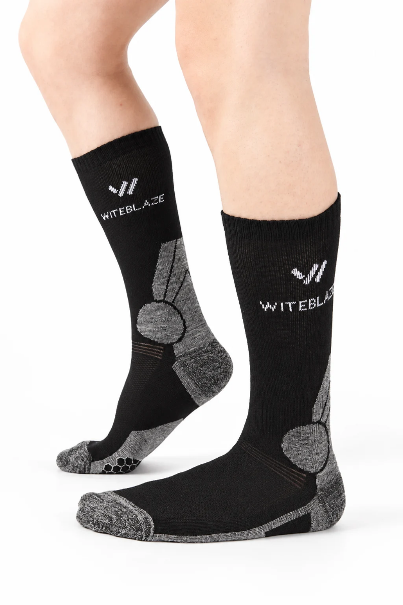 Siyah Desenli Soket Çorap