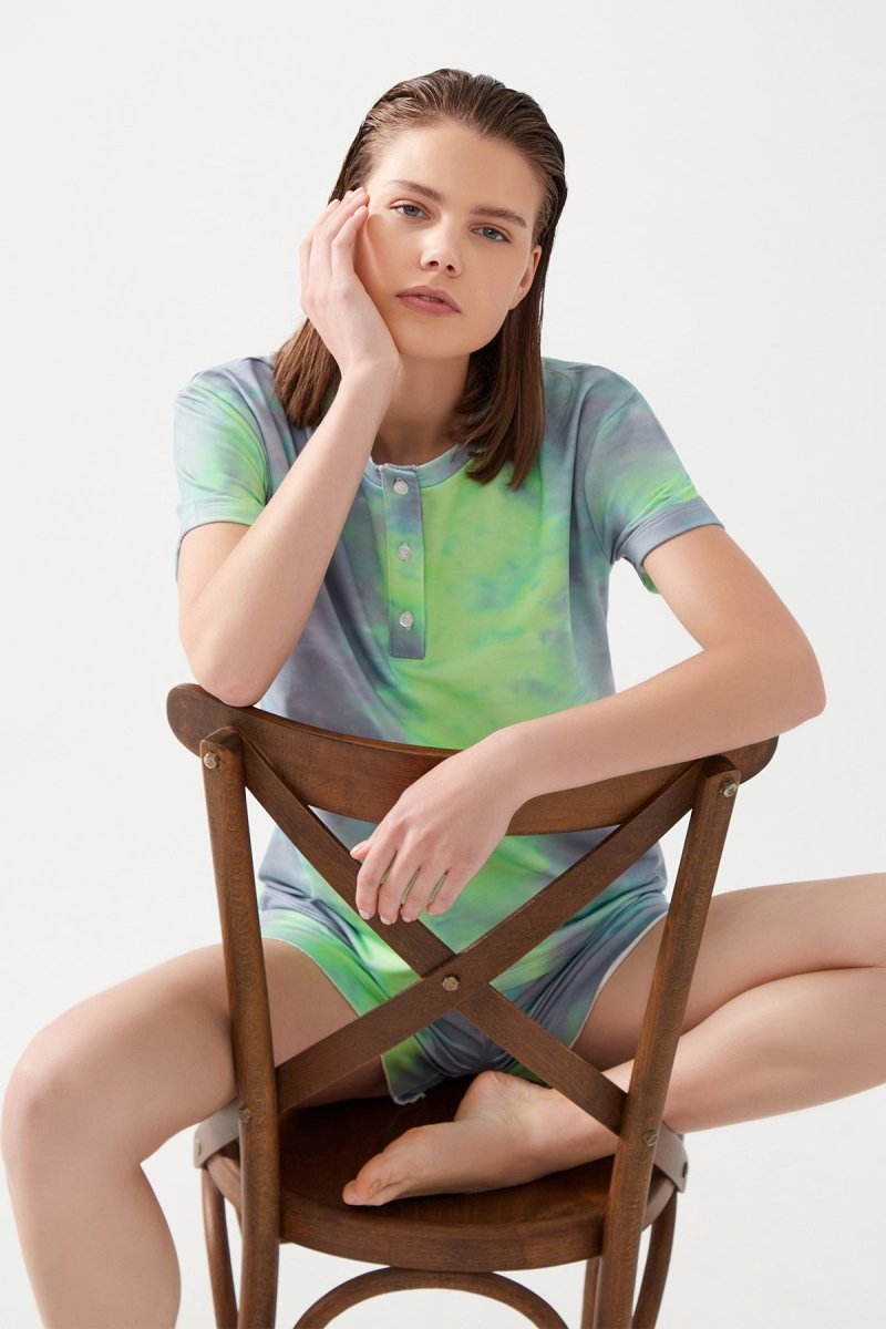Batik Desenli Kısa Pijama Takımı