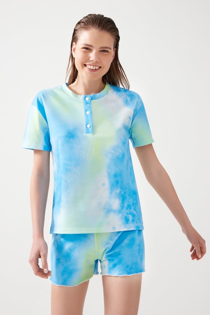 Batik Desenli Kısa Pijama Takımı