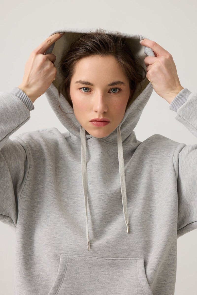 Bol Kesim Kapüşonlu Sweatshirt