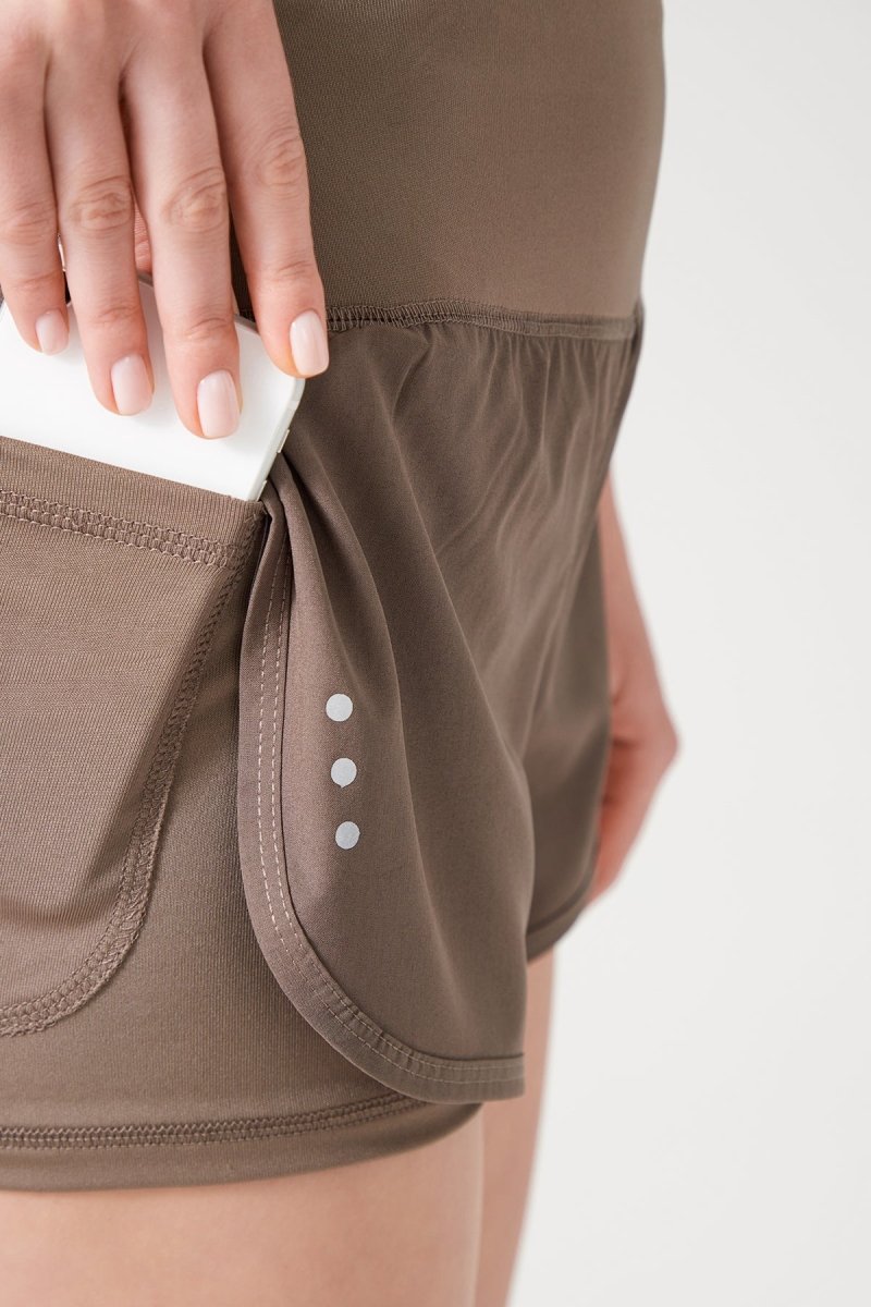 İki Katmanlı Spor Şort