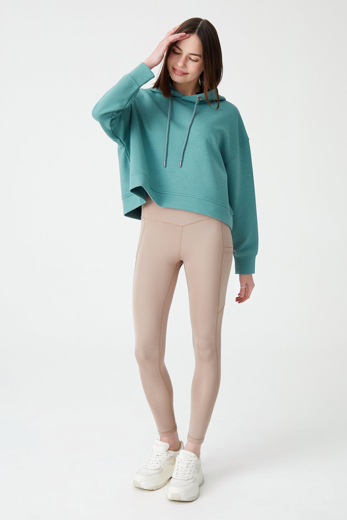 Kapüşonlu Kısa Sweatshirt