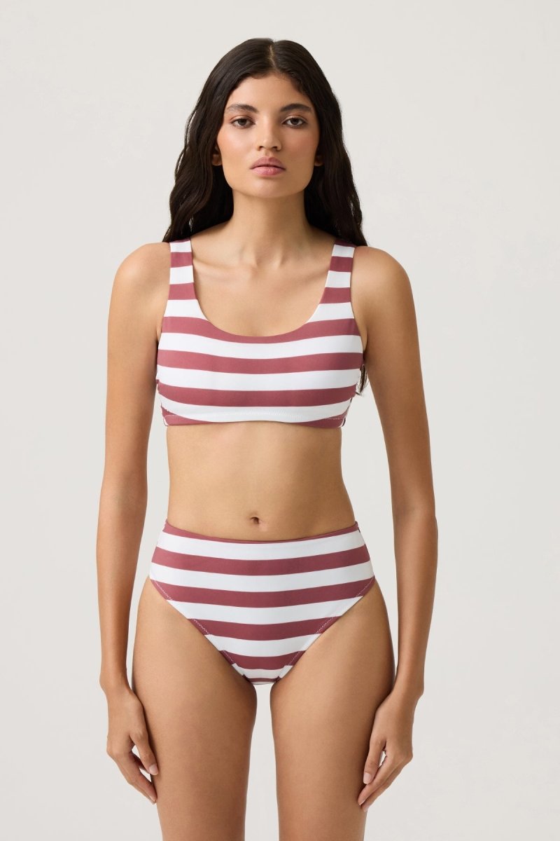 Kare Yaka Bikini Üstü