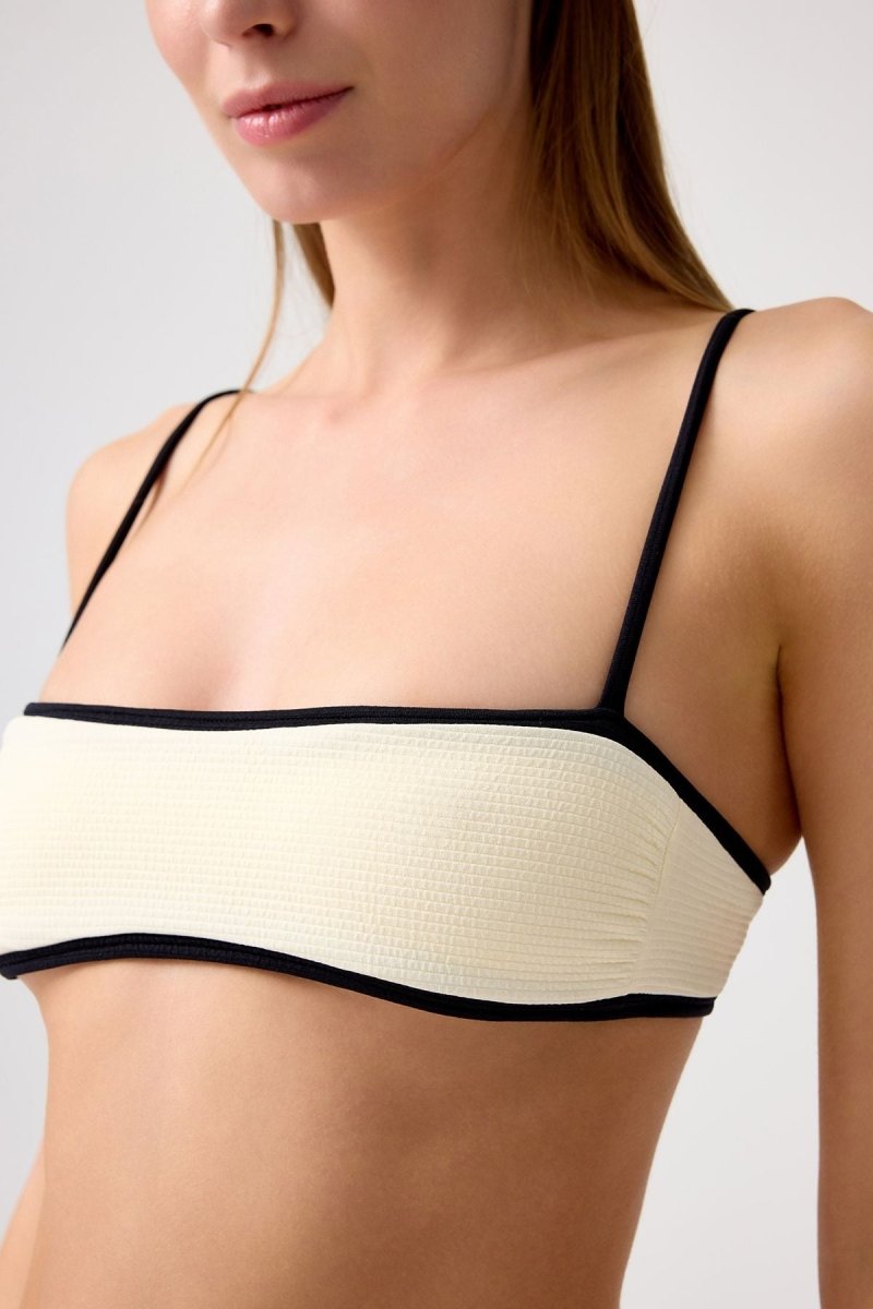 Dokulu Straplez Bikini Üstü