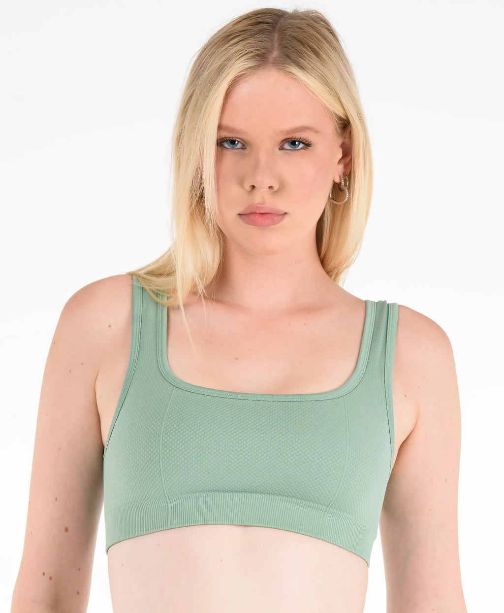 Dikişsiz Bralet