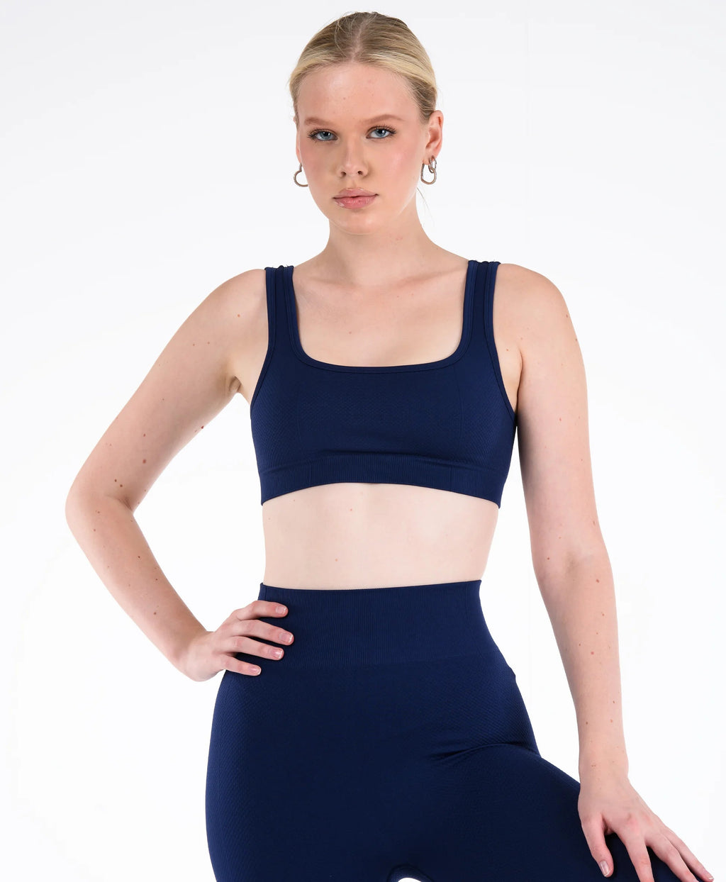 Dikişsiz Bralet