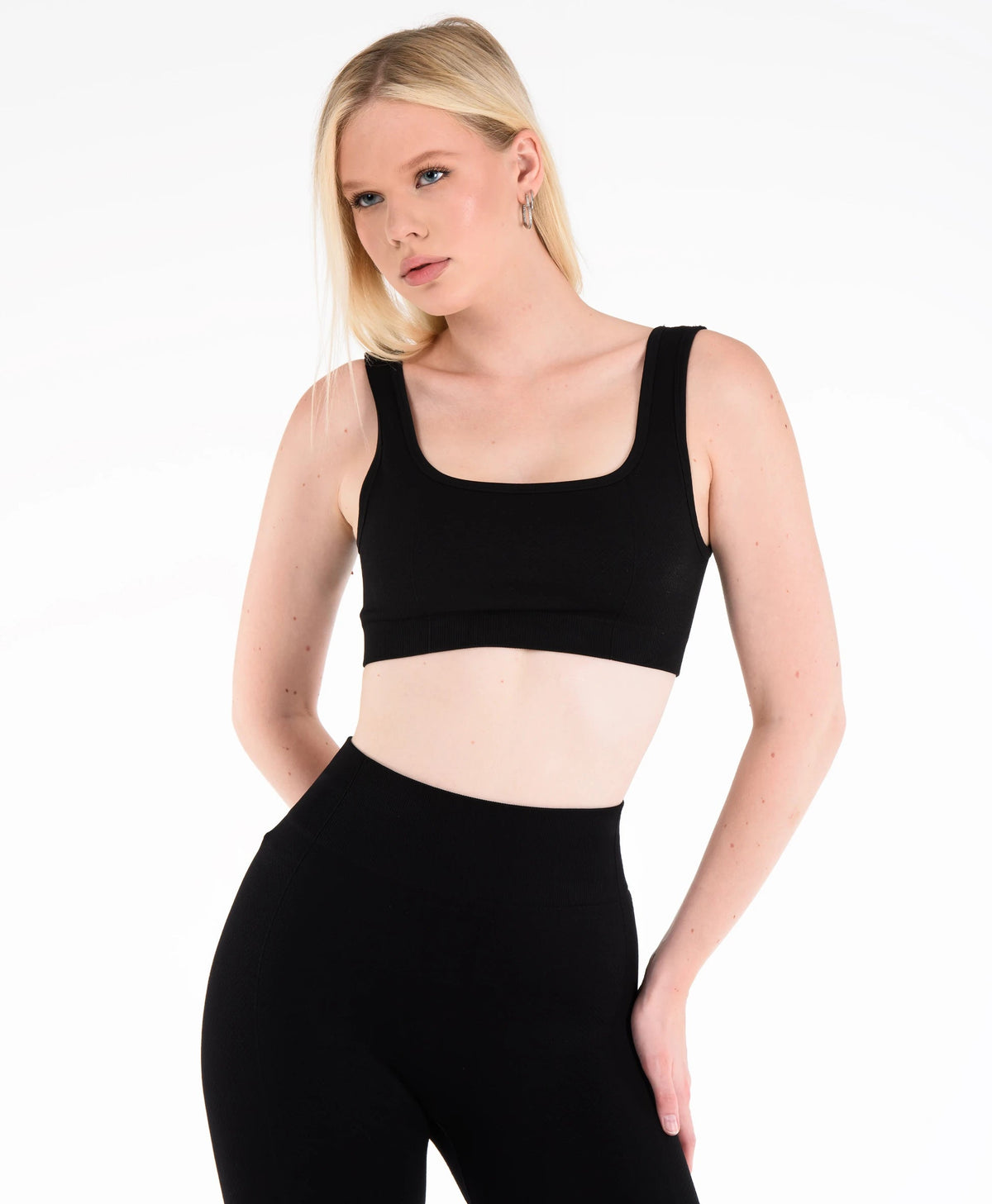 Dikişsiz Bralet