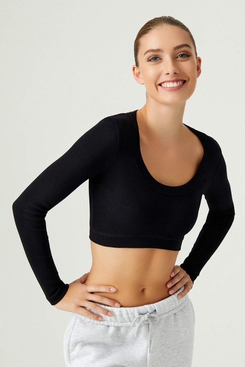 Fitilli Kısa Spor Bluz